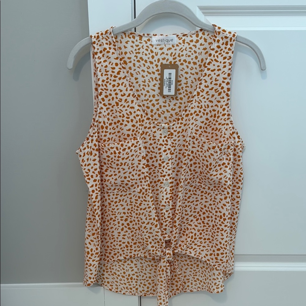 vestique Women's Orange Sleeveless Top